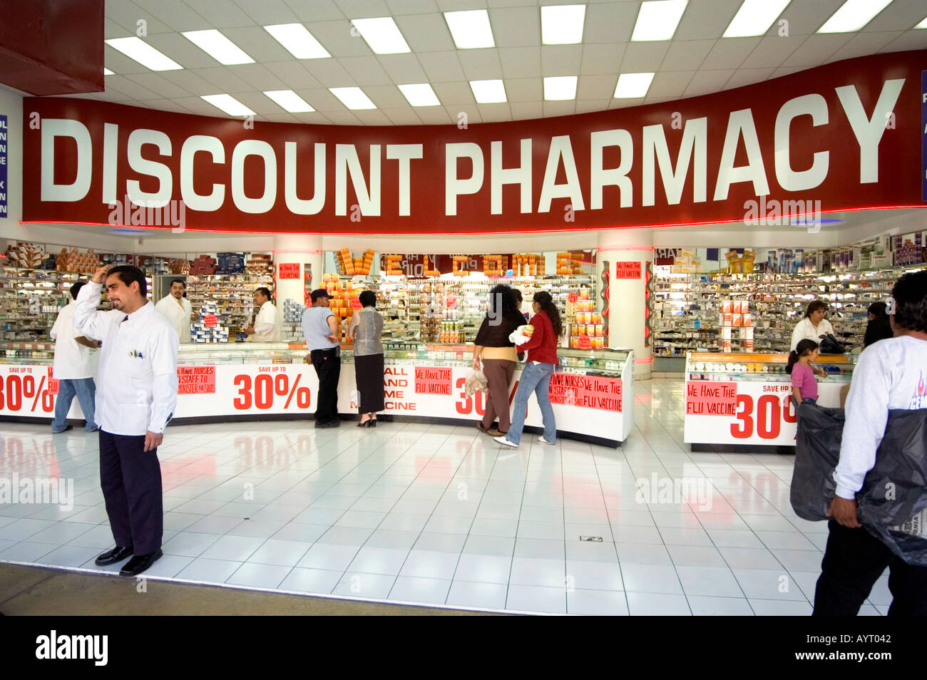 Sconto farmacia dove gli americani BUY CHEAP DRUGS appena oltre il noi confine messicano in Tijuana, Messico Foto Stock