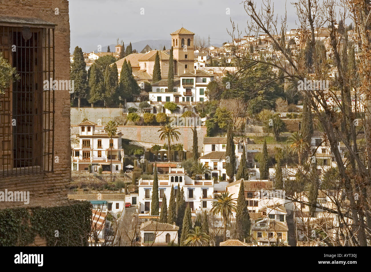 Granada vista dall'Alhambra di Granada, Andalusia, Spagna Foto Stock