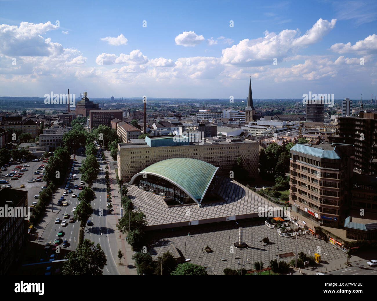 Stadtansicht mit Theatre, Dortmund, Ruhrgebiet, Renania settentrionale-Vestfalia Foto Stock