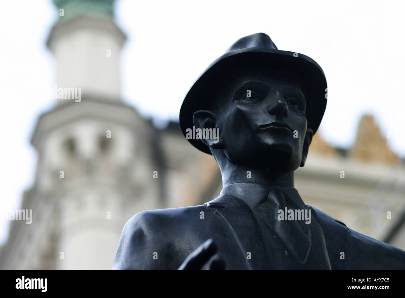 Franz Kafka statua Praga città capitale della Repubblica ceca vicino la testa verticale Foto Stock