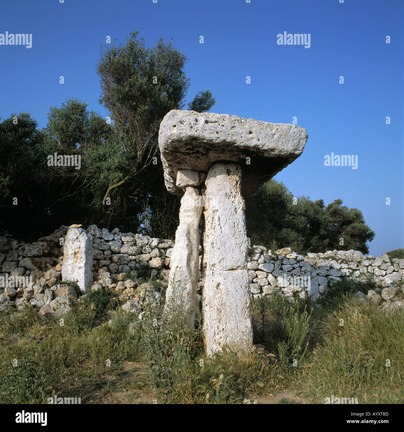 Megalith-Denkmal, Taula, praehistorisch, Steinzeit, Torre Trencada, Menorca, Balearen Foto Stock