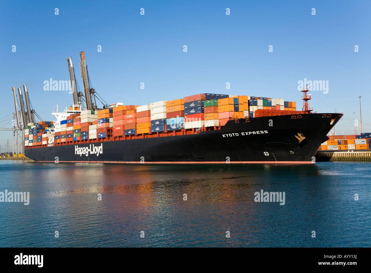 Kyoto Express portacontainer in Southampton container terminal Foto Stock