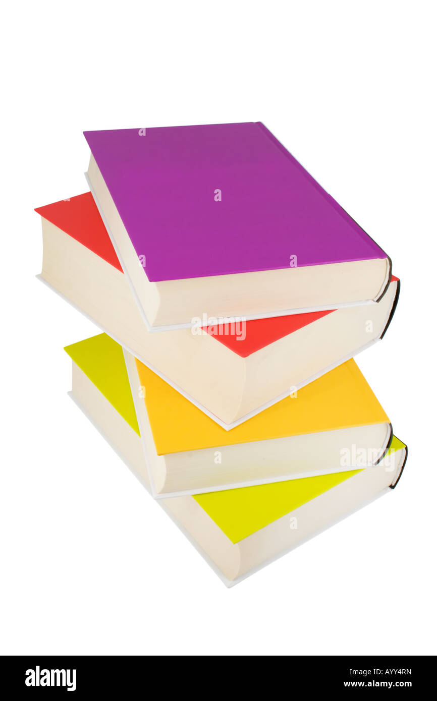 Pila di libri colorati isolato su bianco Foto Stock