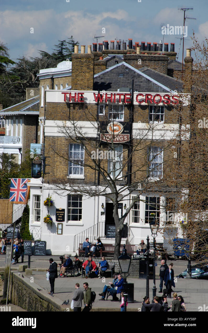 La Croce Bianca pub londinese di Richmond Foto Stock