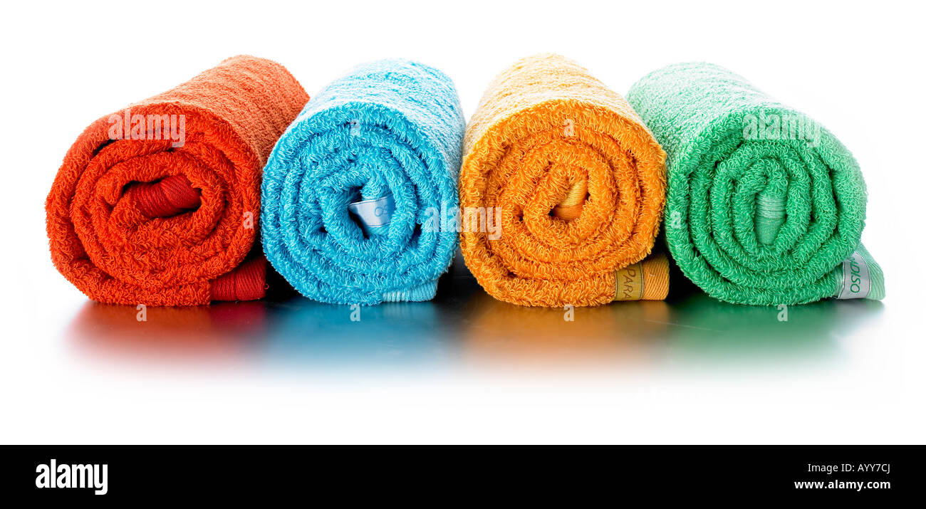 4 colori asciugamani da spiaggia Foto Stock