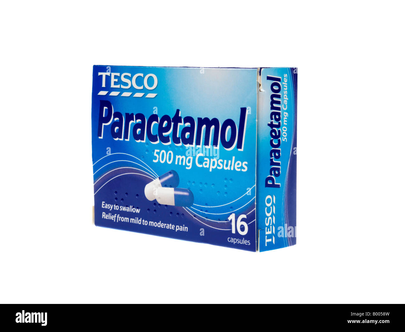 Scatola o scatola di 500 mg compresse o capsule di riduzione del dolore di paracetamolo, disponibili sul banco, isolata su bianco senza persone Foto Stock