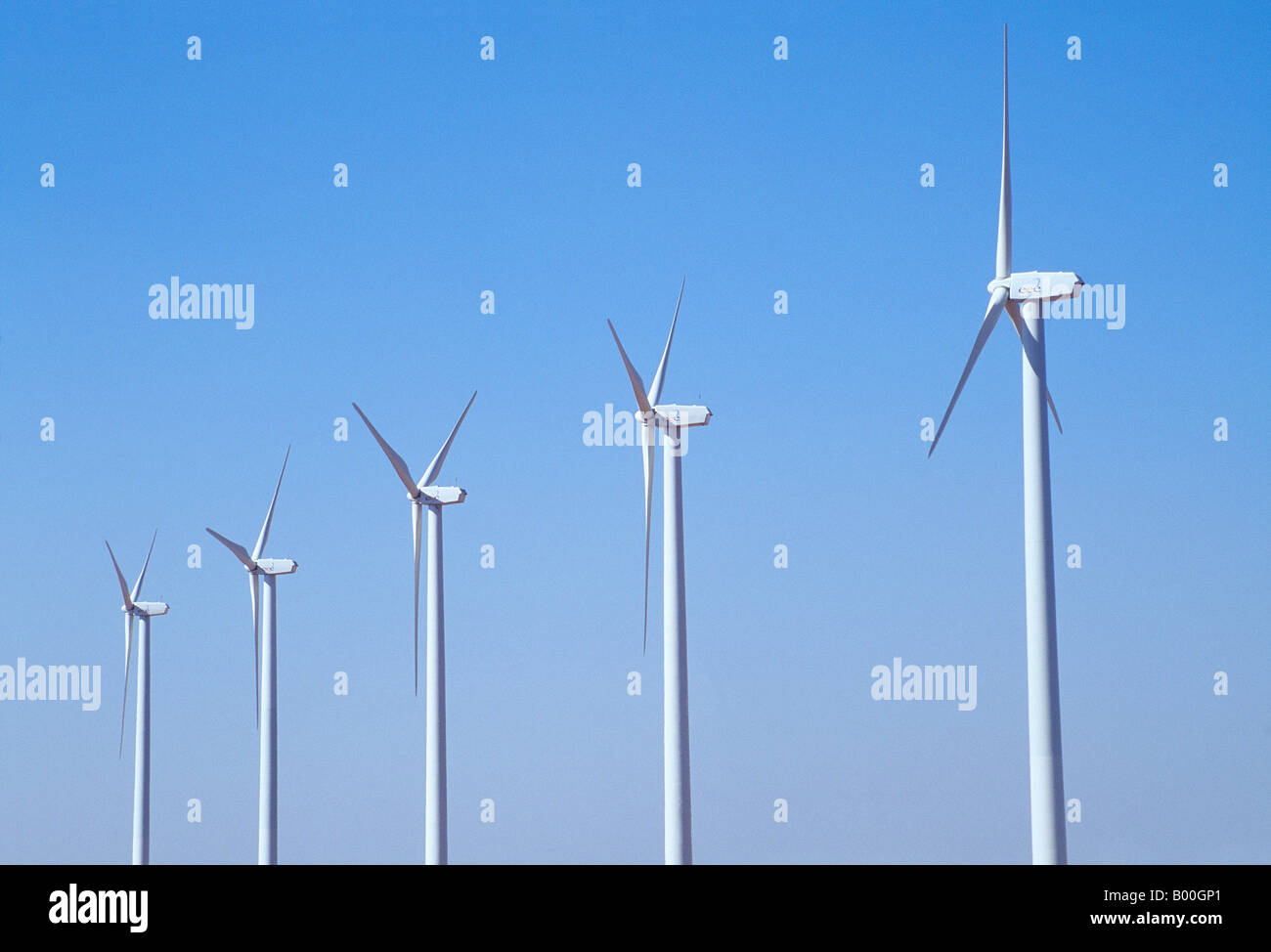 Le turbine eoliche. Provincia di Cuenca. Castiglia La Mancha. Spagna. Foto Stock