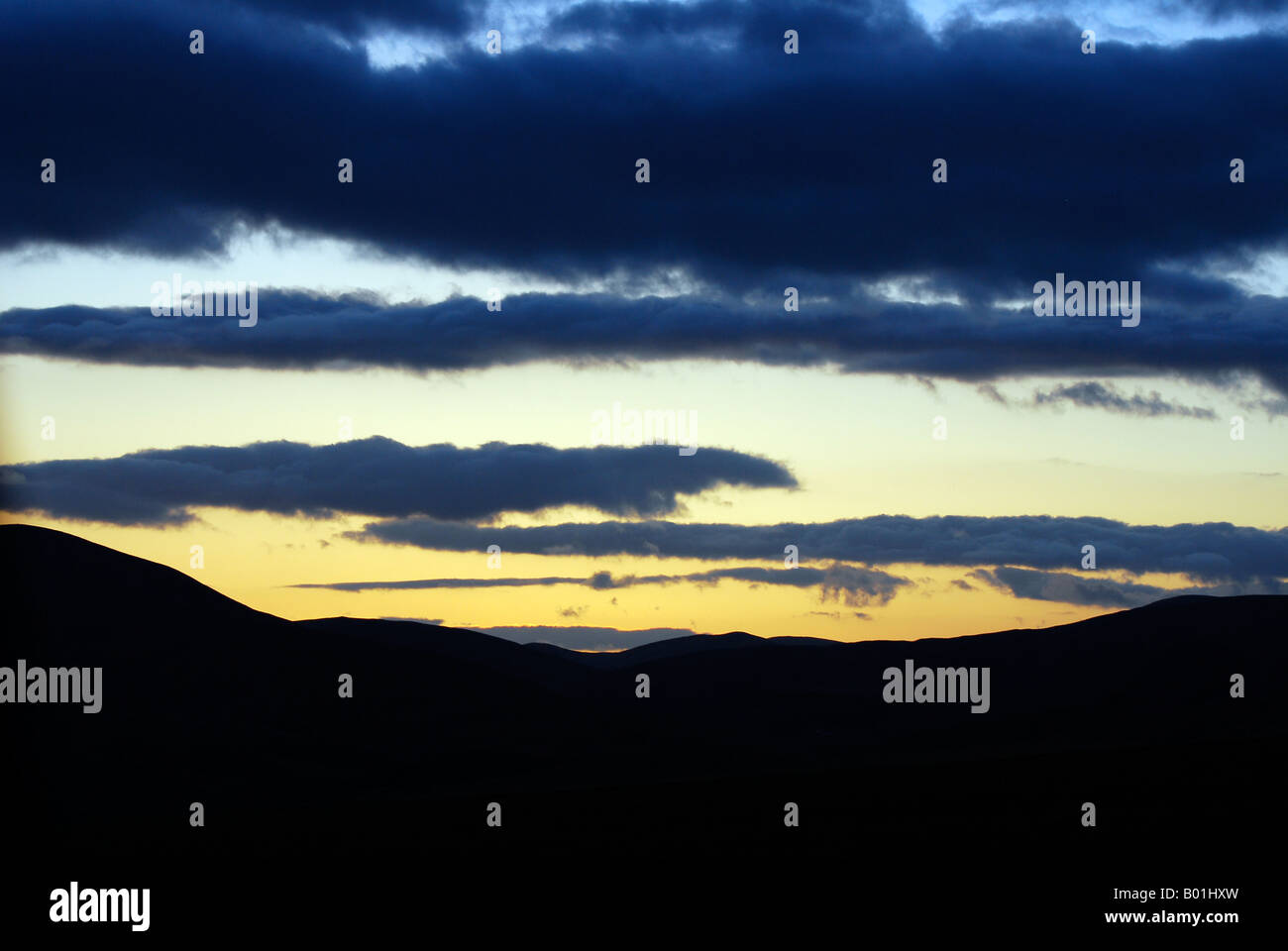 Frontiera scozzese tramonto, appena fuori di kielder Foto Stock