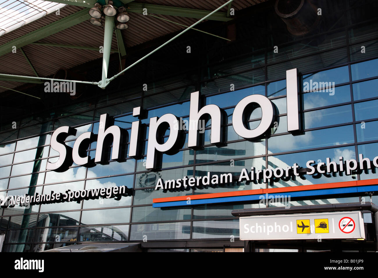 Ingresso per l'aeroporto di Schiphol Amsterdam Paesi Bassi Olanda settentrionale Europa Foto Stock