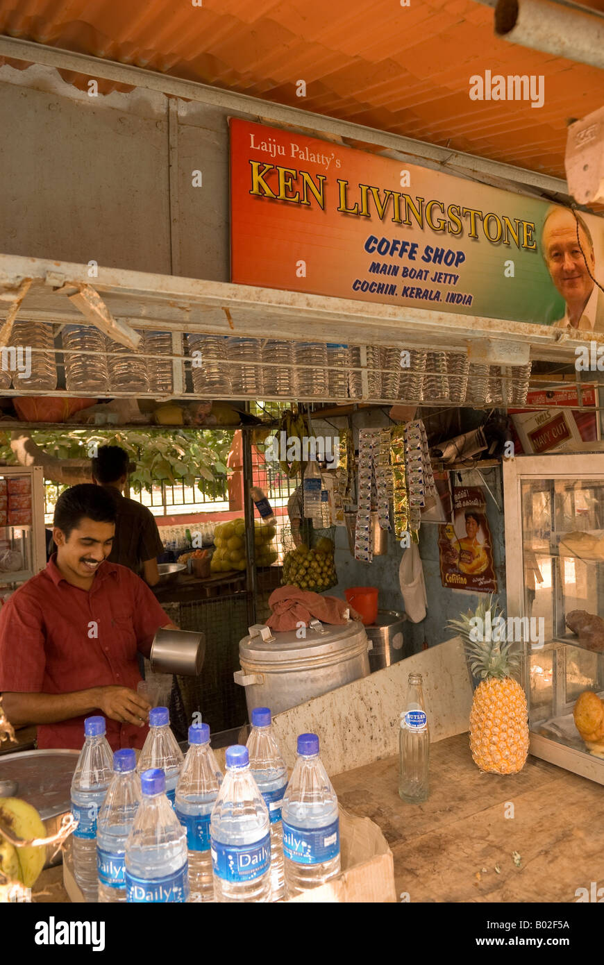 Laiju Palatty's Ken Livingstone Coffe Shop, principale Molo, Cochin, Kerala, India Foto Stock