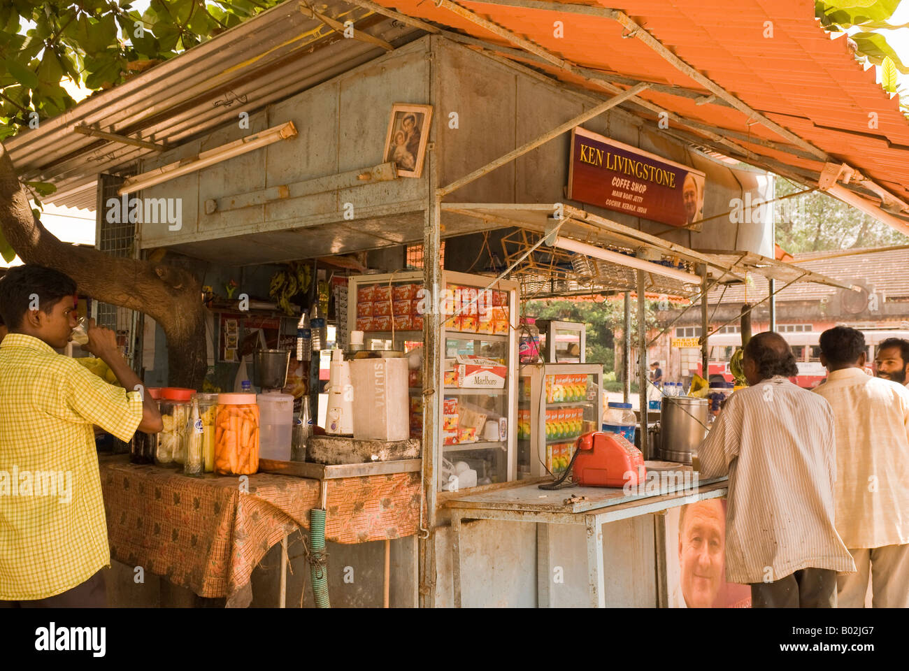 Laiju Palatty's Ken Livingstone Coffe Shop, principale Molo, Cochin, Kerala, India Foto Stock