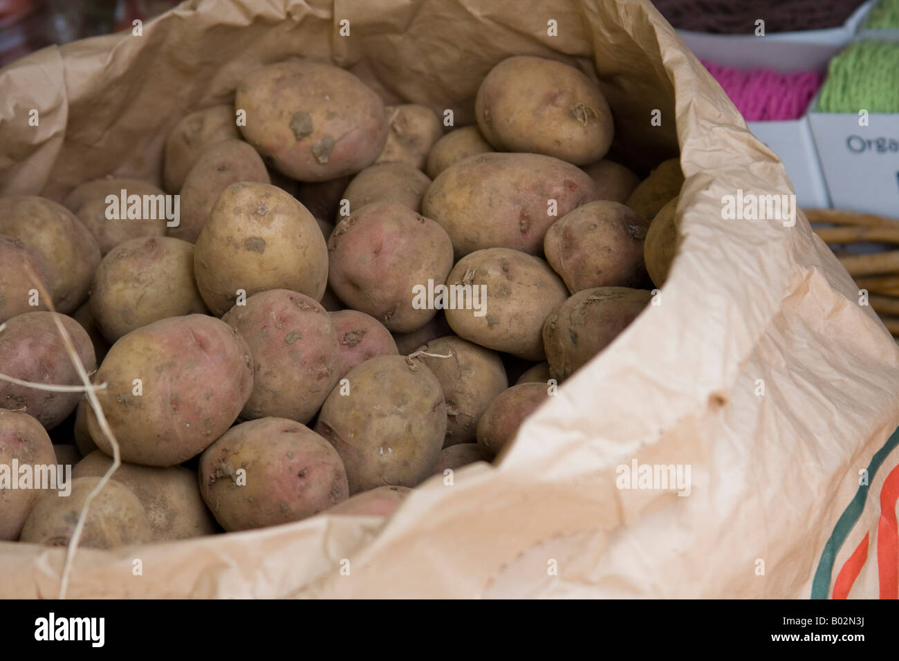 Patate organico - Mercato di Norwich Foto Stock