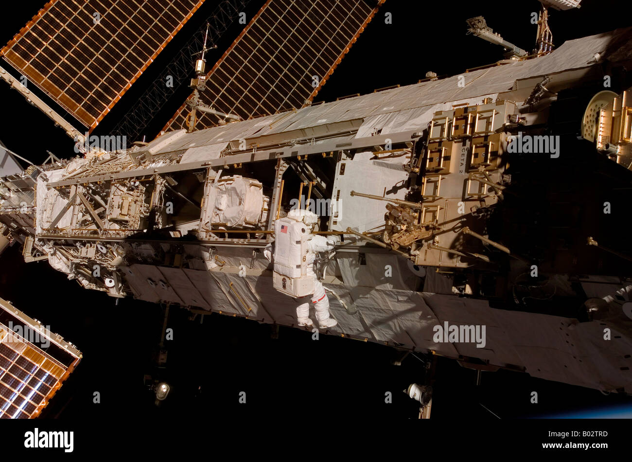 Astronauta partcipating in attività extravehicular. Foto Stock