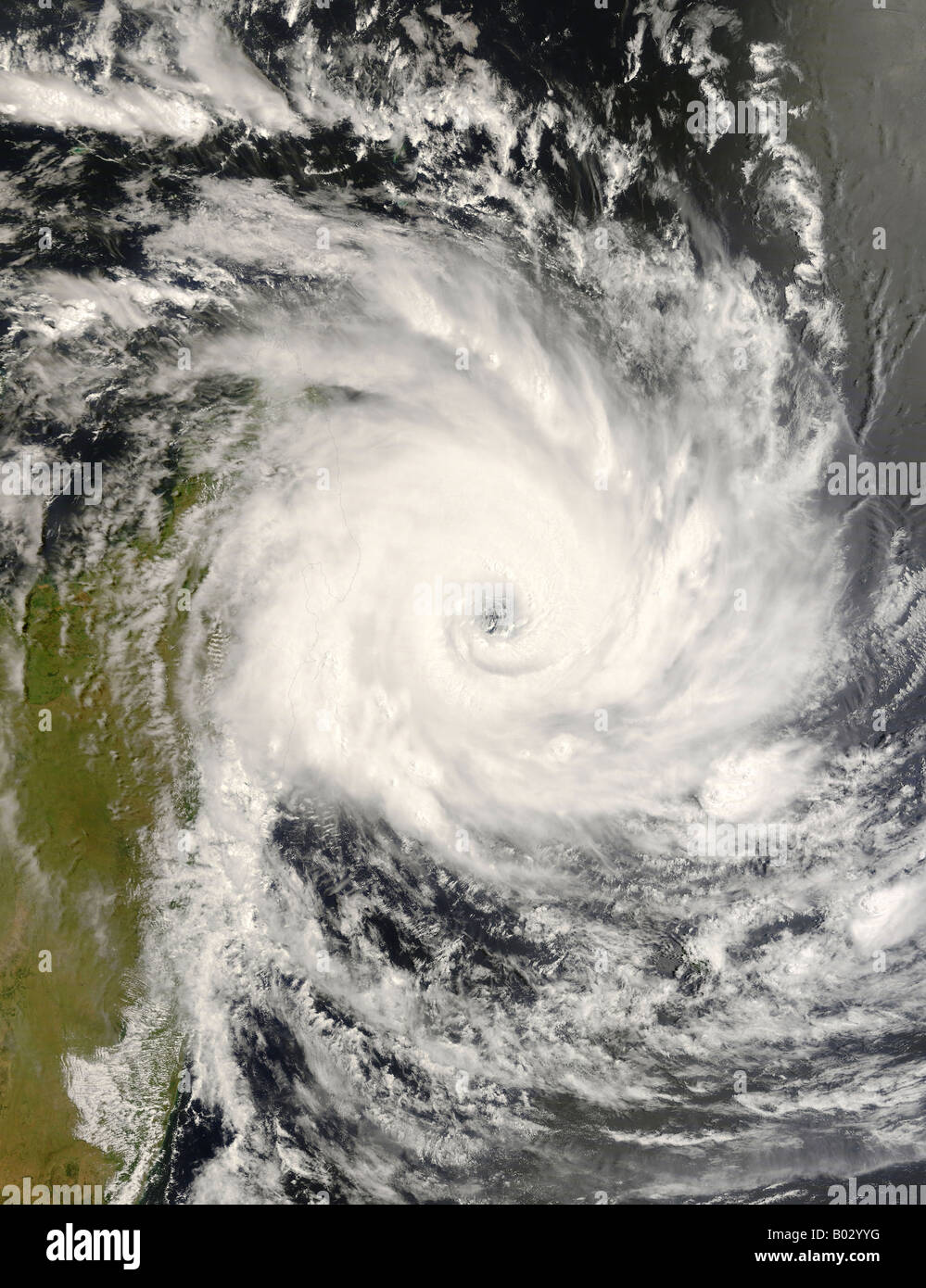 Ciclone tropicale Ivan su Madagascar a 06:45 UTC di Febbraio 16, 2008. Foto Stock