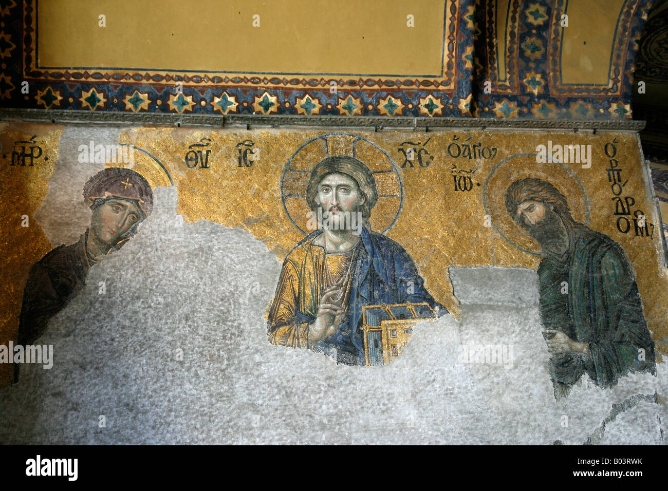 La Deisis mosaico raffigura la Vergine Maria Cristo e Giovanni Battista Aya Sofya Istanbul Turchia Foto Stock