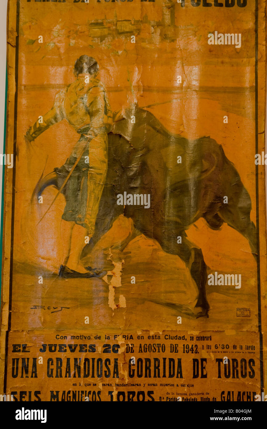 Bull fighting posters il rivestimento delle pareti di sherry sala degustazione presso il Gruppo Gonzalez Byass nella città di Jerez de la Frontera Foto Stock