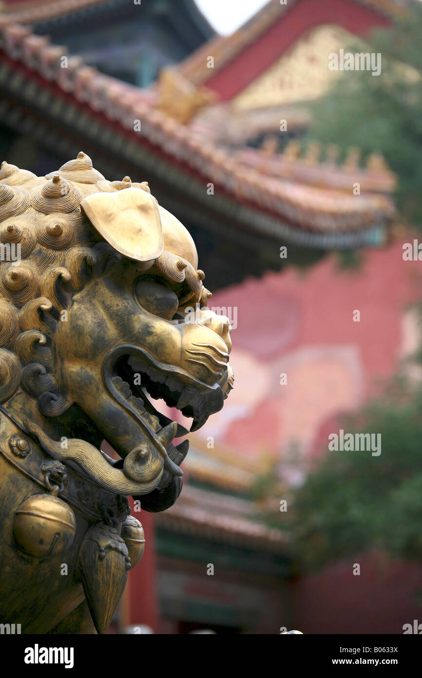Un dispositivo di protezione vicino alla sala della suprema armonia nella Città Proibita di Pechino, Cina. Foto Stock