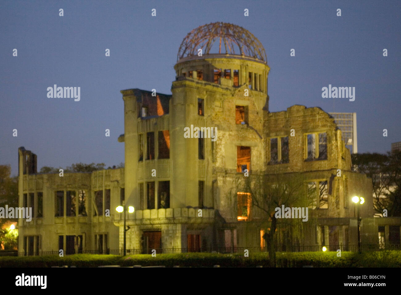 Giappone Hiroshima cupola della bomba atomica di notte Foto Stock