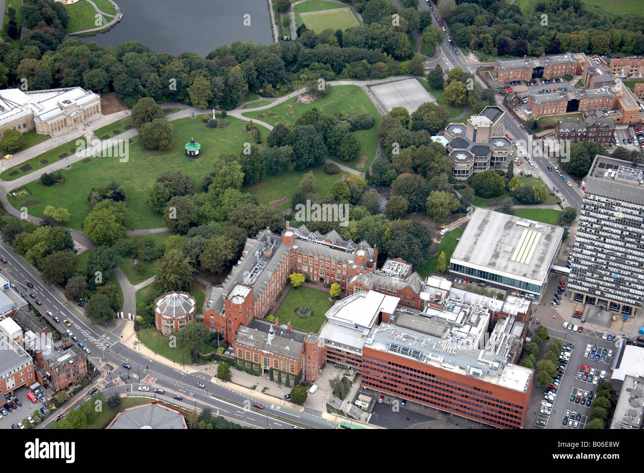 Vista aerea a nord-ovest della Università di Sheffield Brook Hill Western Bank Park Arts Tower e la libreria Mappin Art Gallery S10 Sou Foto Stock