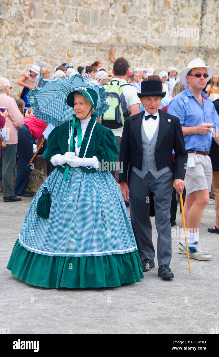 Un uomo e una donna in costume priod in corrispondenza di un evento a Hobart in Tasmania Foto Stock