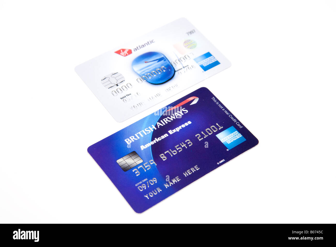 Carte di credito della compagnia aerea isolate su sfondo bianco. Foto Stock