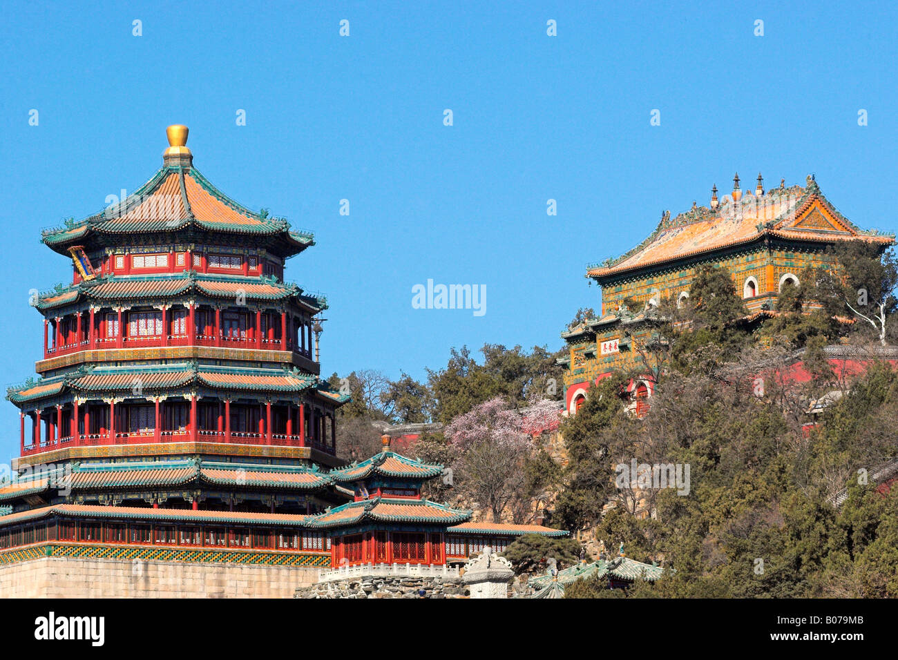 Pagoda al Summer Palace Beijing in Cina. Foto Stock
