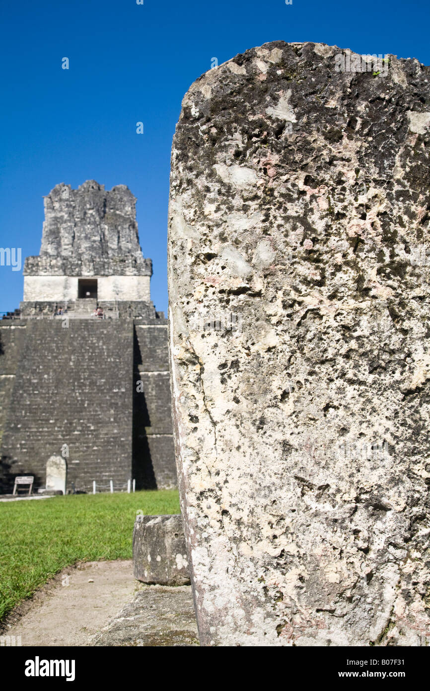 Guatemala, El Petén, Tikal, Gran Plaza, Tempio 11 Foto Stock