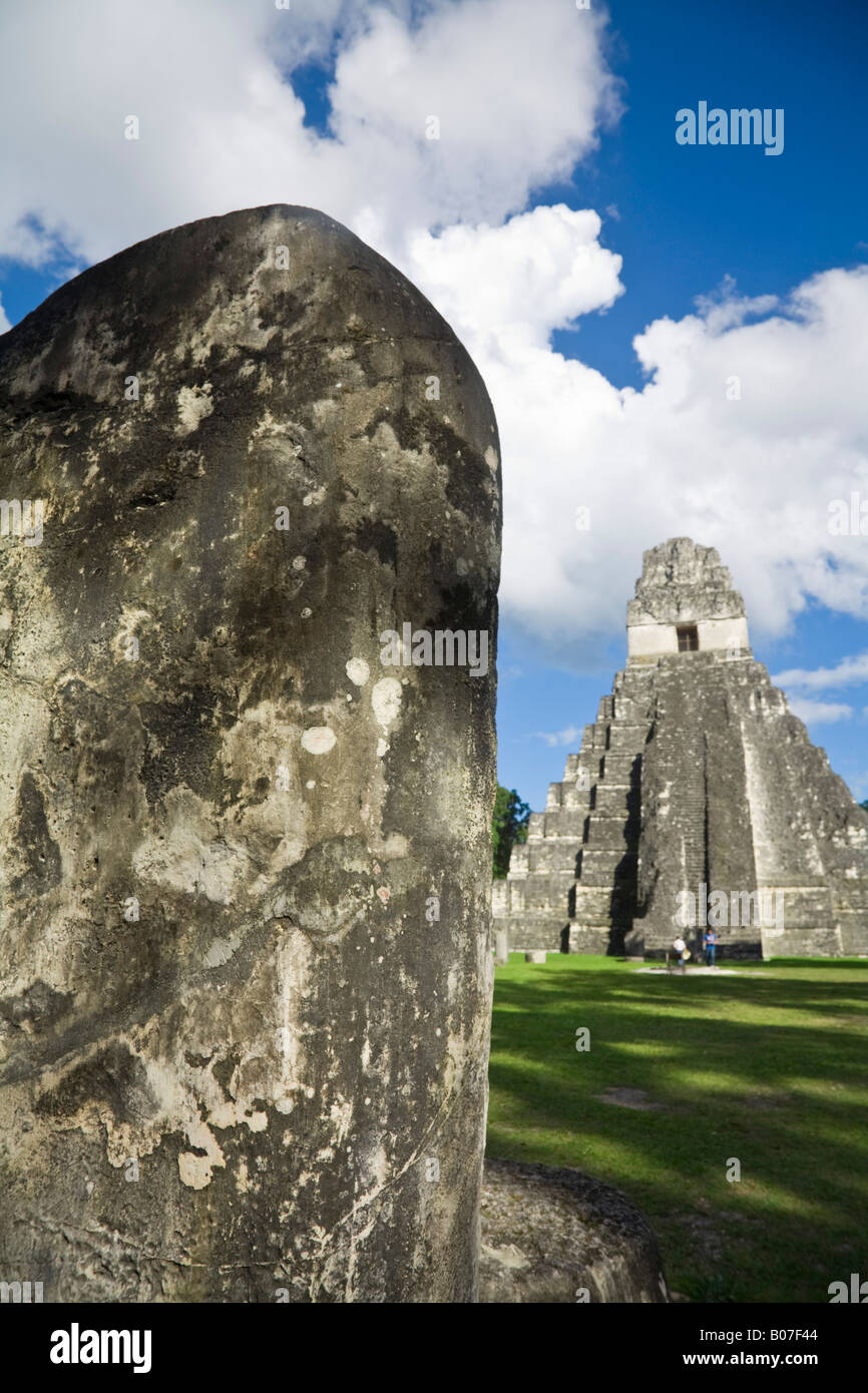 Guatemala, El Petén, Tikal, Gran Plaza, Tempio 11 Foto Stock