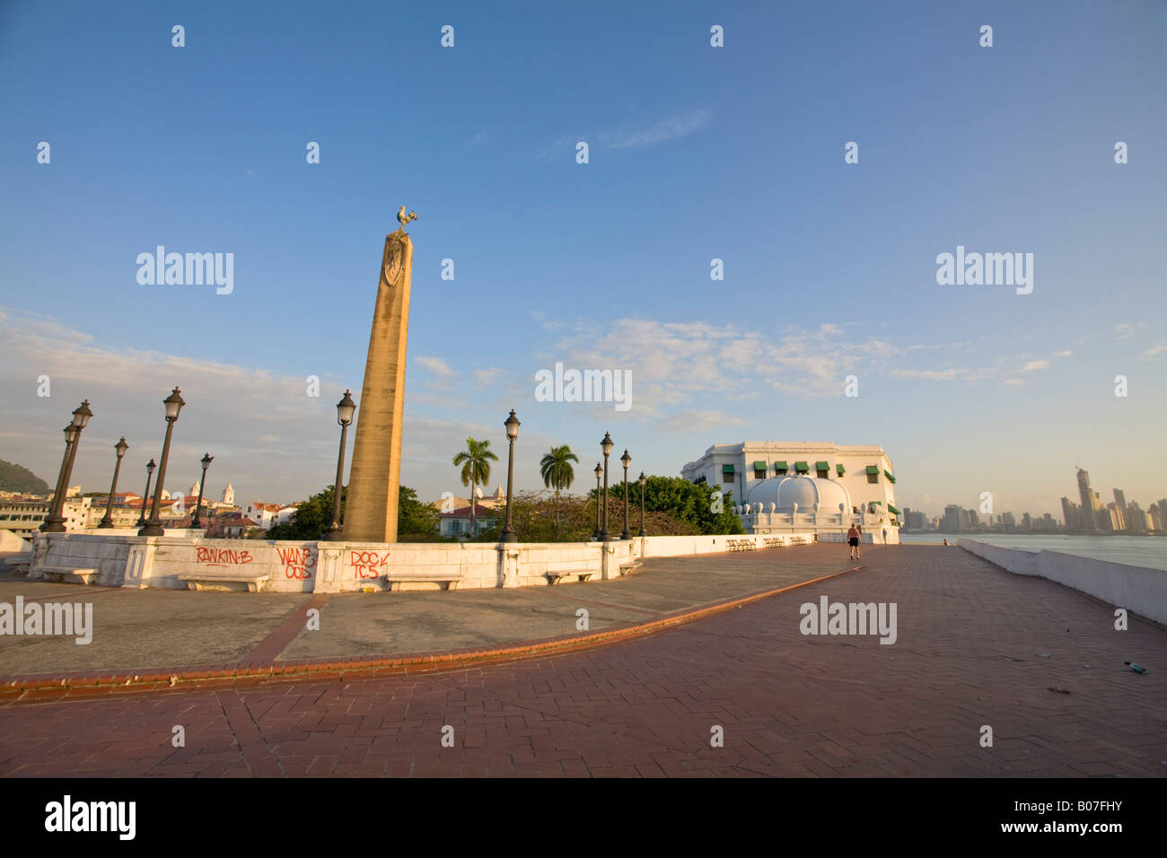 Panama, Panama City, Casco Viejo (San Felipe), Las Bovedas Promenade Foto Stock