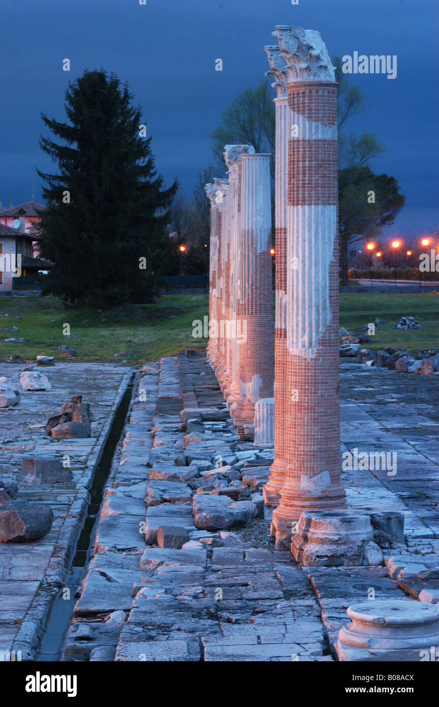 Foro Romano di Aquileia all'alba - Friuli nord italia Foto Stock