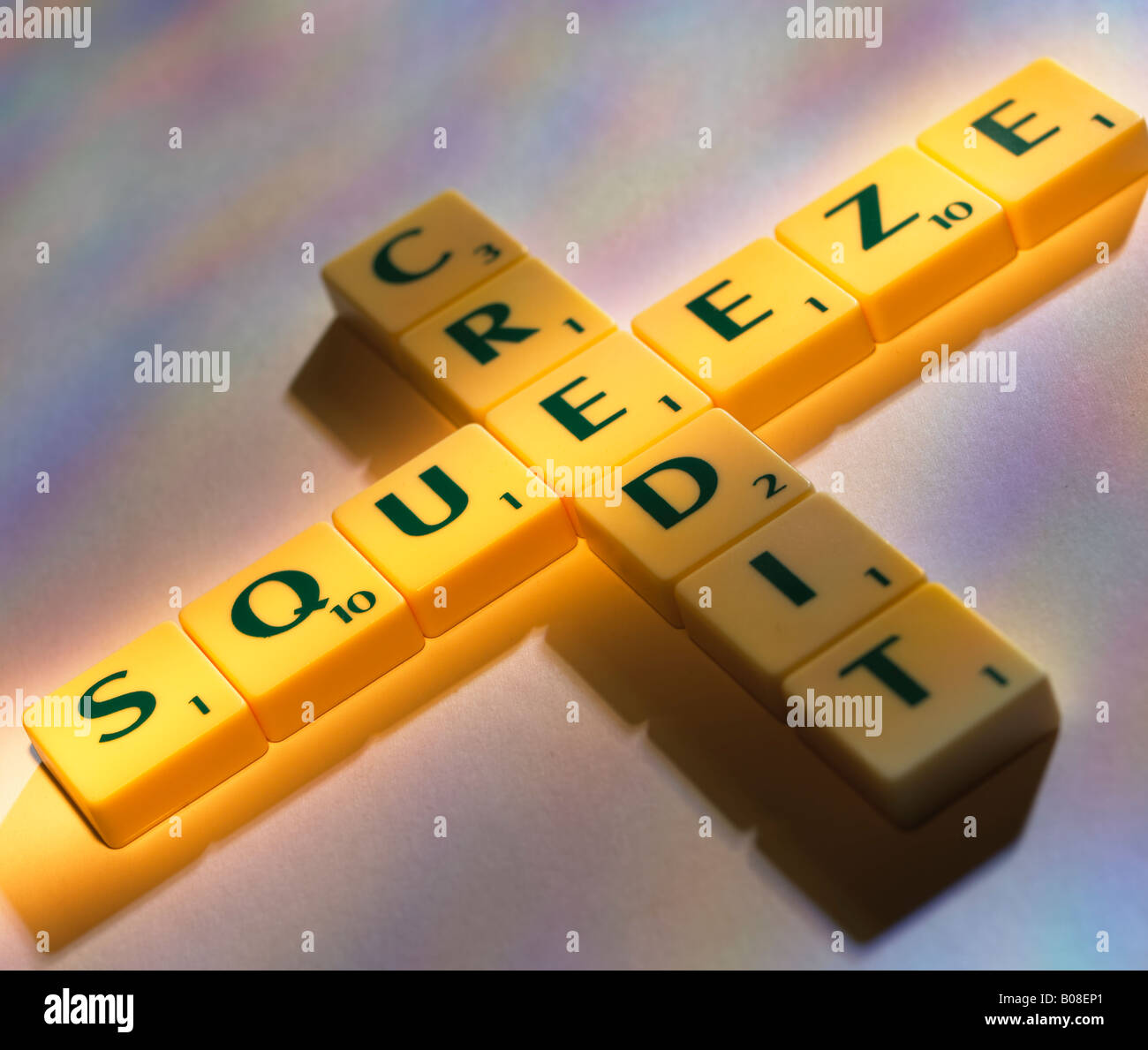 Lettere di SCRABBLE ortografia parole stretta creditizia Foto Stock