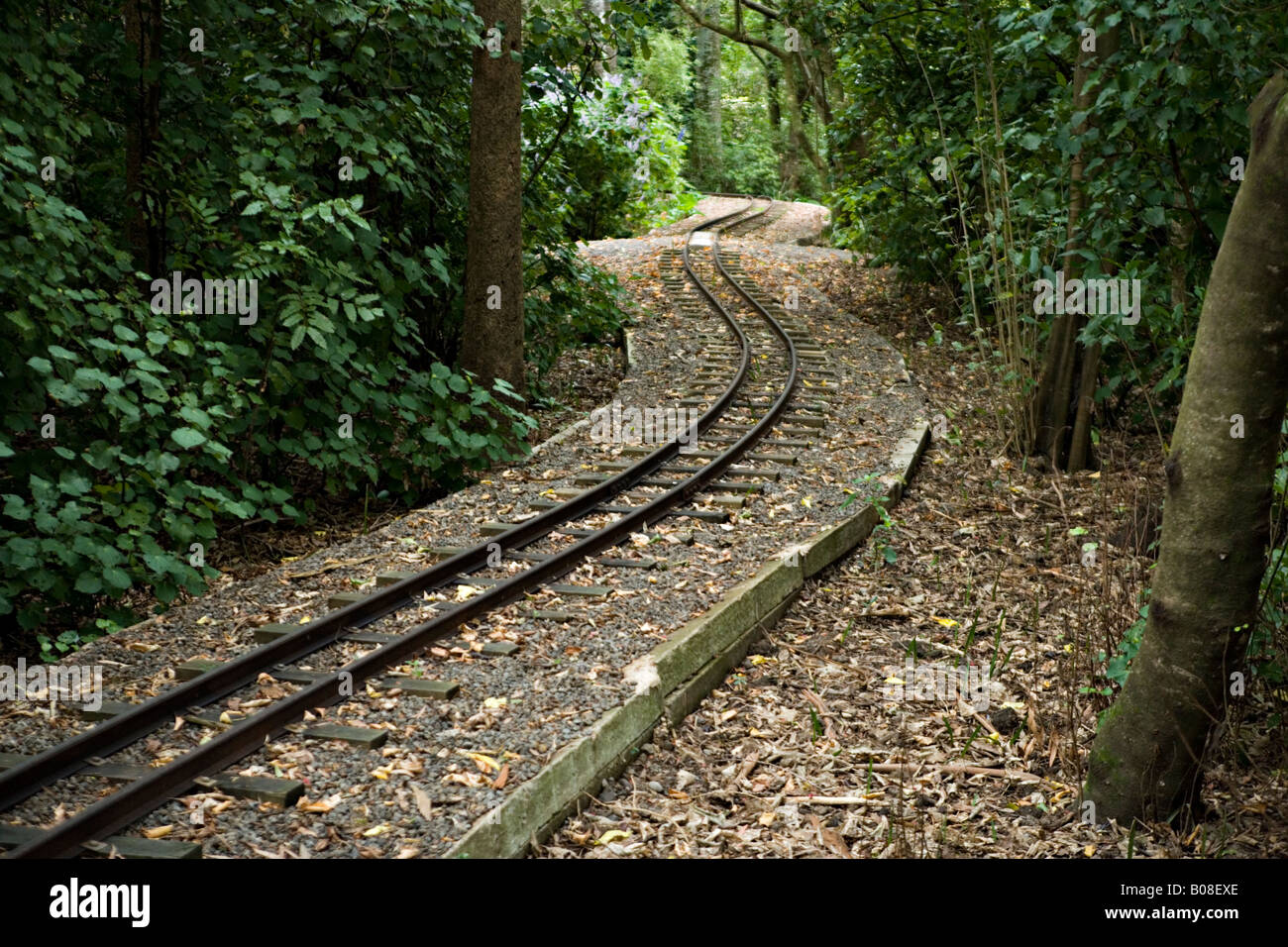 Ferrovia in miniatura via in un parco pubblico in Nuova Zelanda Foto Stock