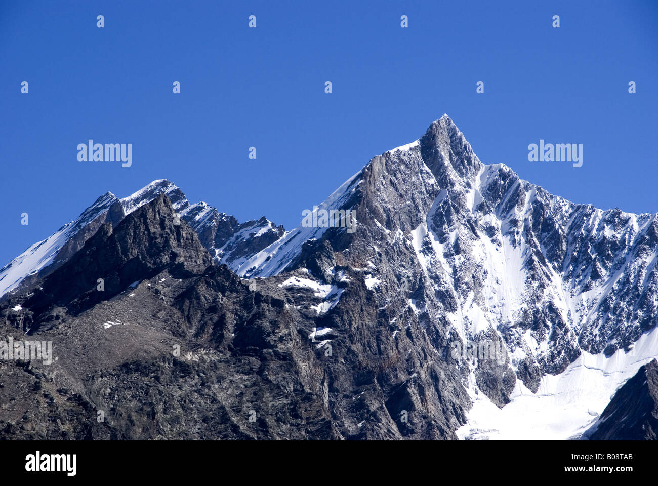 Dom 4545 m con Taeschhhorn 4490 m, Svizzera Vallese Foto Stock