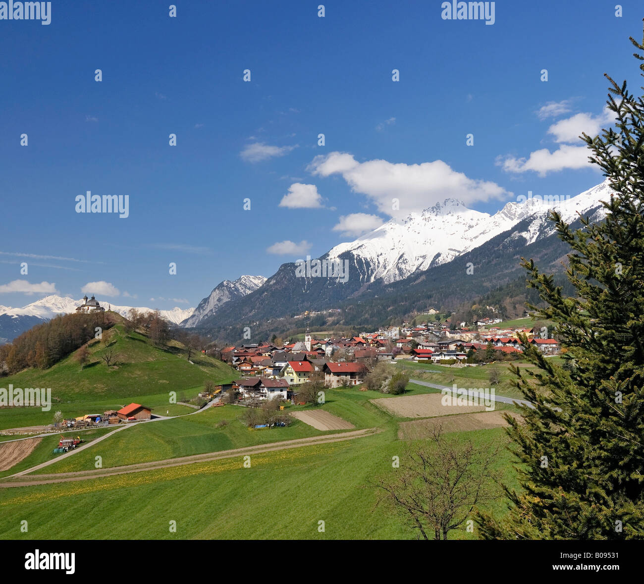 Arzl vicino a Innsbruck in parte anteriore del Brandjoch, Tirolo, Austria Foto Stock