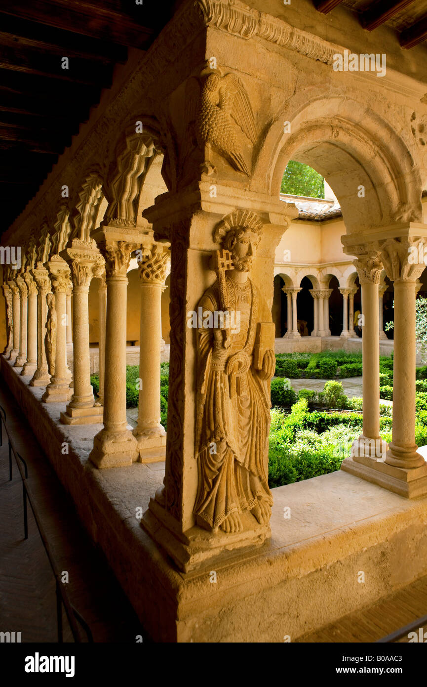 St Sauveur chiostro a Aix en Provence Francia Foto Stock