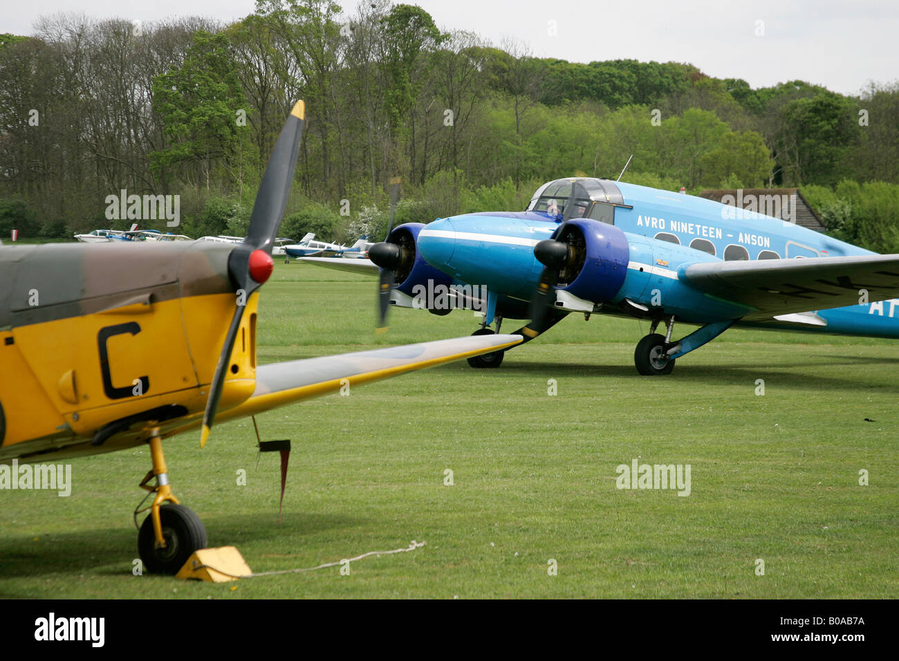 AVRO DICIANNOVE ANSON aereo,SHUTTLEWORTH COLLECTION AT OLD WARDEN AIRFIELD Foto Stock