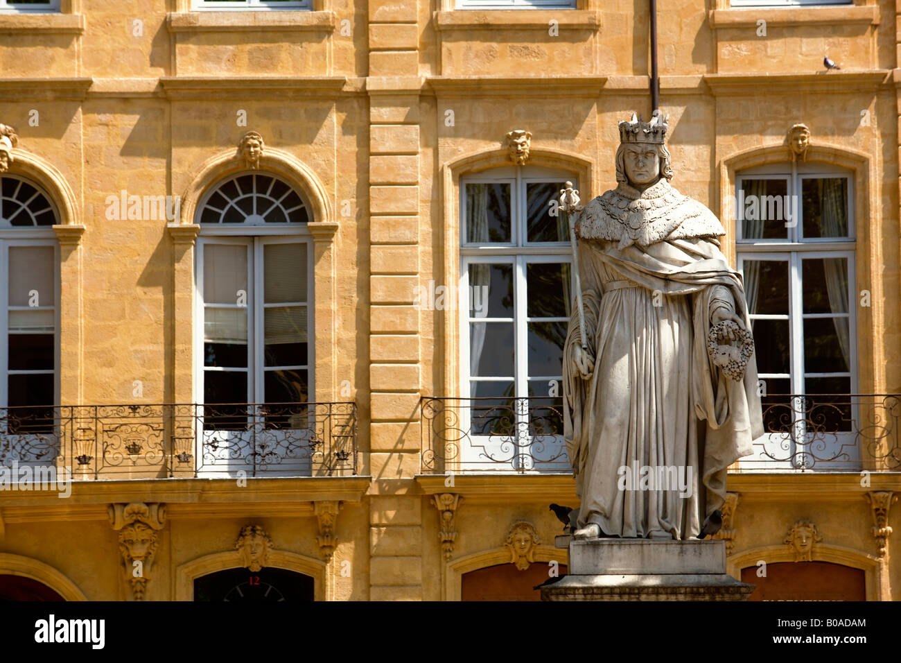 Statua del Re René Cours Mirabeau Aix en Provence Francia Foto Stock