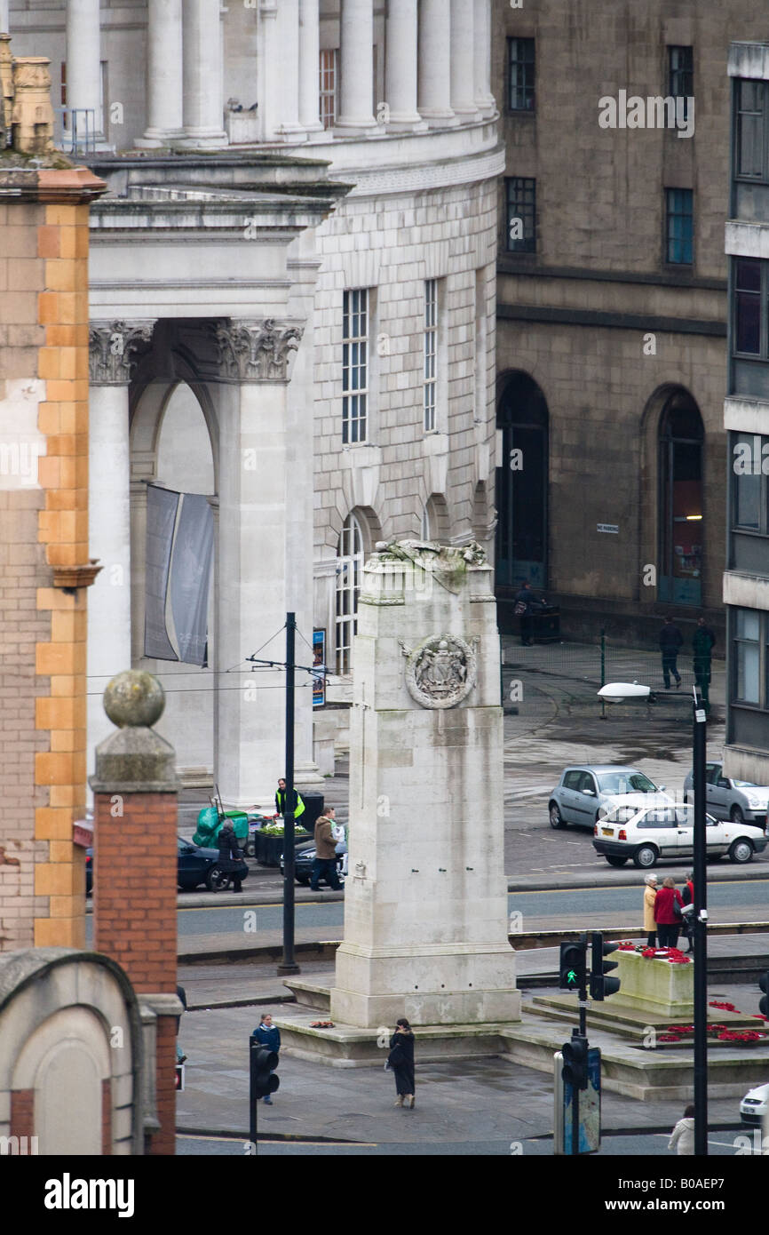 Vista della Lutyens Memoriale di guerra in Saint Peters Square Manchester REGNO UNITO Foto Stock