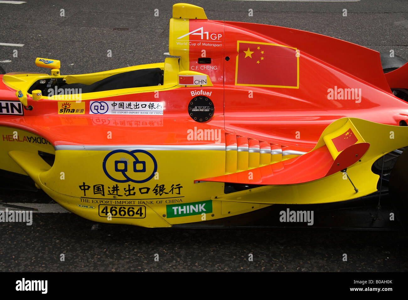 A1 GP auto del team cinese parcheggiato in St James s a Londra Foto Stock