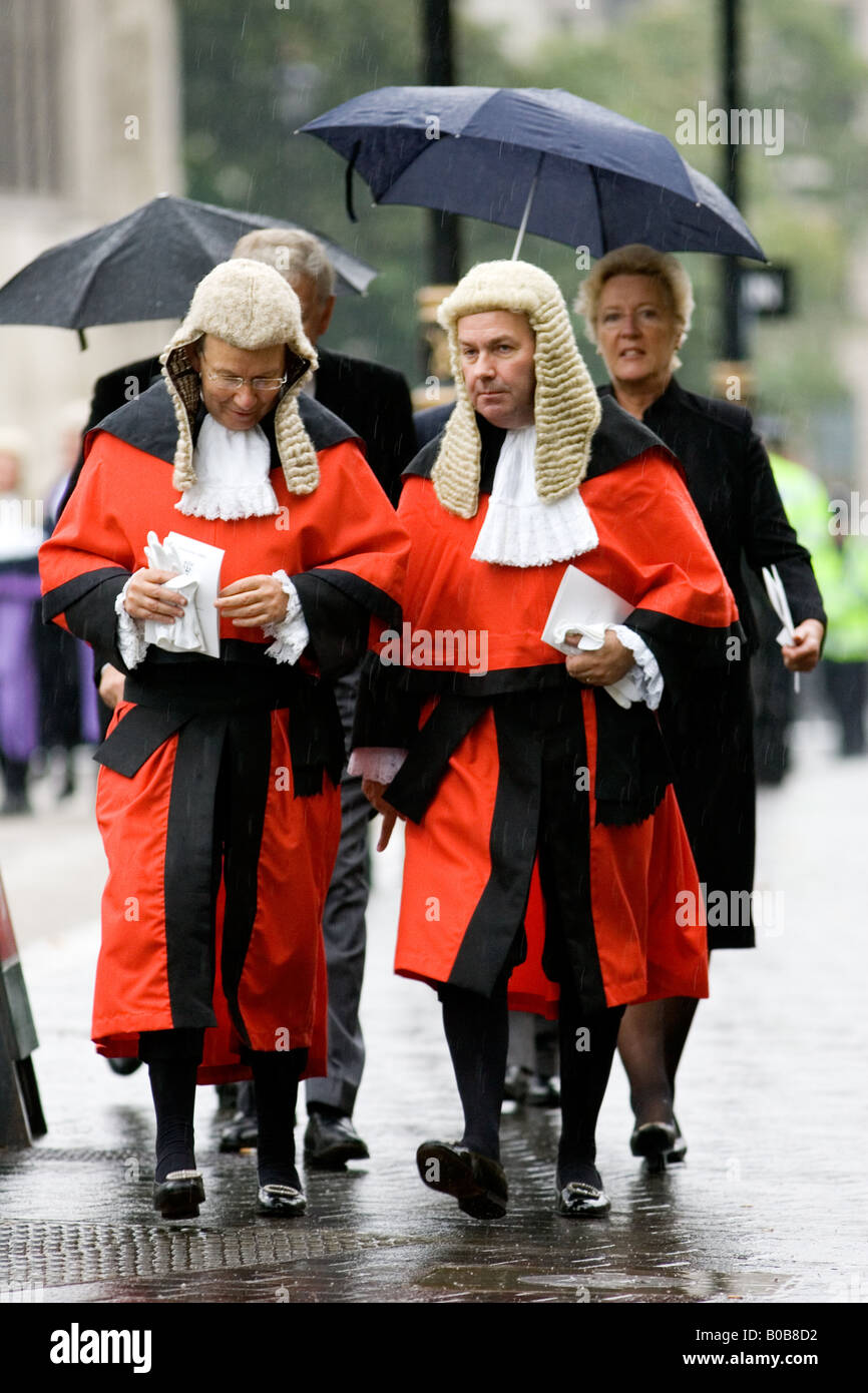 Giudici processione dalla Abbazia di Westminster Londra Inghilterra Regno Unito Foto Stock