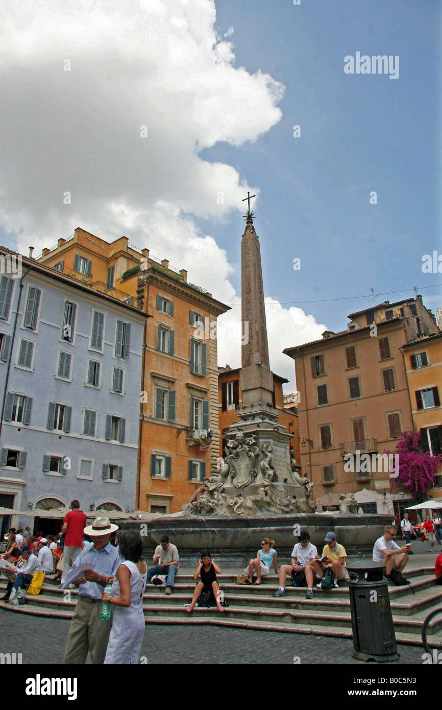 Piazza Romana Foto Stock