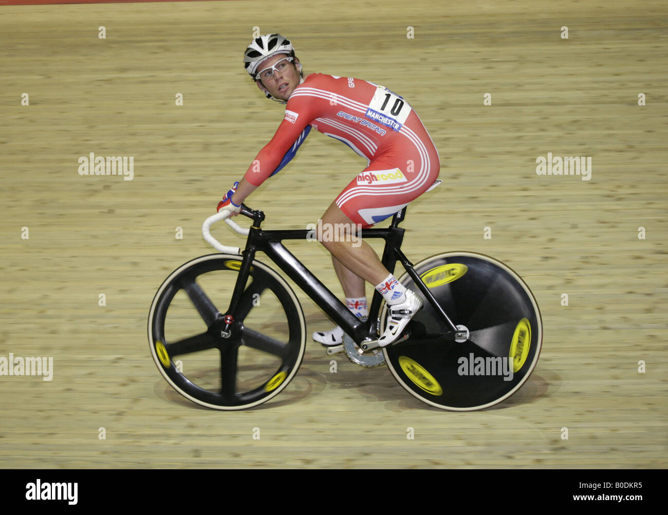 Mark Cavendish GB membro della Medaglia d Oro team vincente Manchester REGNO UNITO Velodrome UCI via del campionato del mondo di ciclismo 2008 Foto Stock