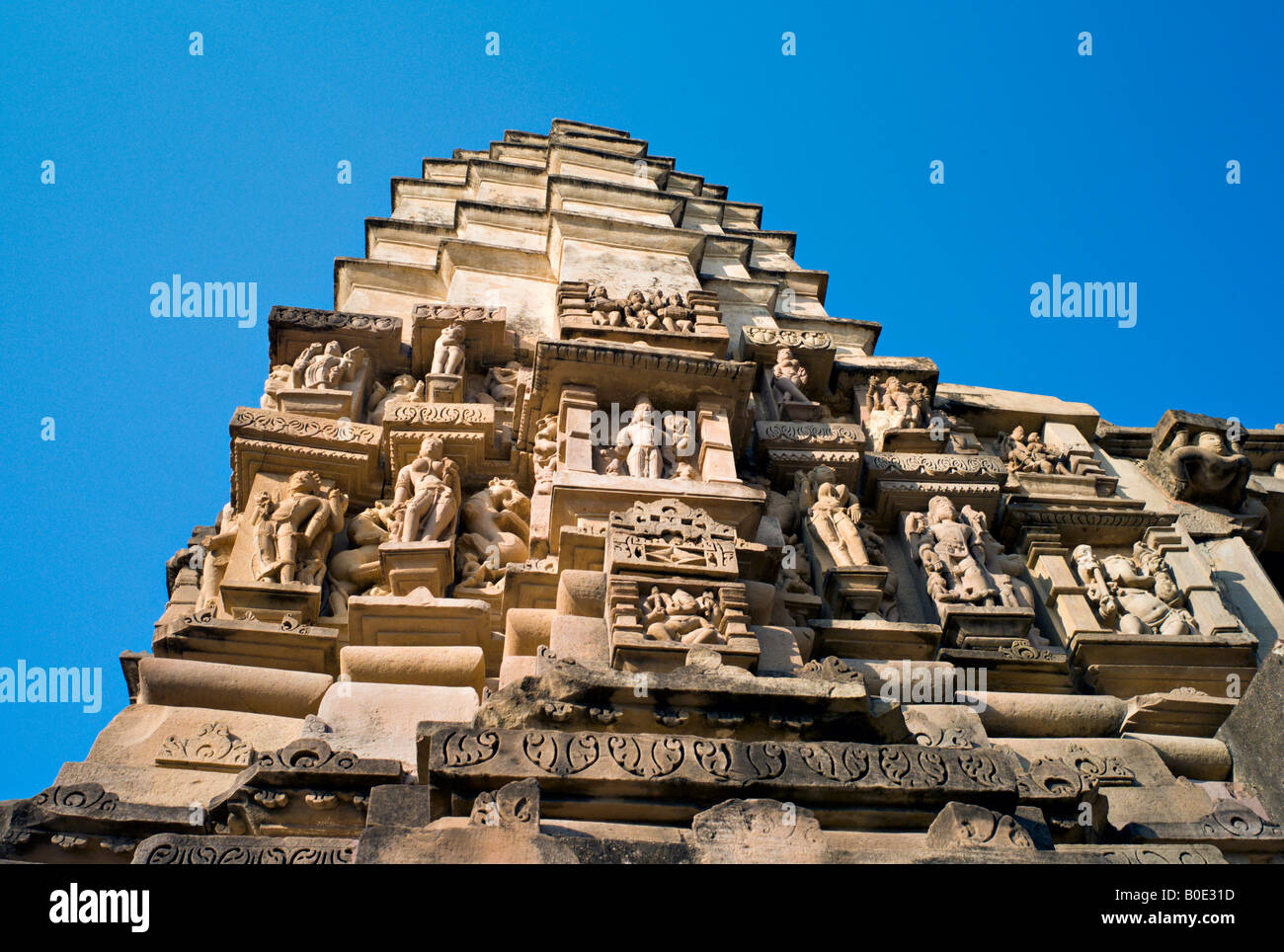INDIA KHAJURAHO Khajuraho nel Madhya Pradesh ha il più grande gruppo di Indù medievale e templi Jain famoso per la scultura erotica Foto Stock