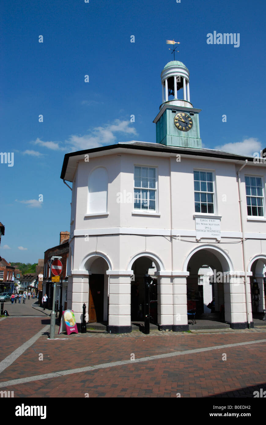 Il Pepperpot Old Town Hall High Street Godalming Surrey in Inghilterra REGNO UNITO Foto Stock