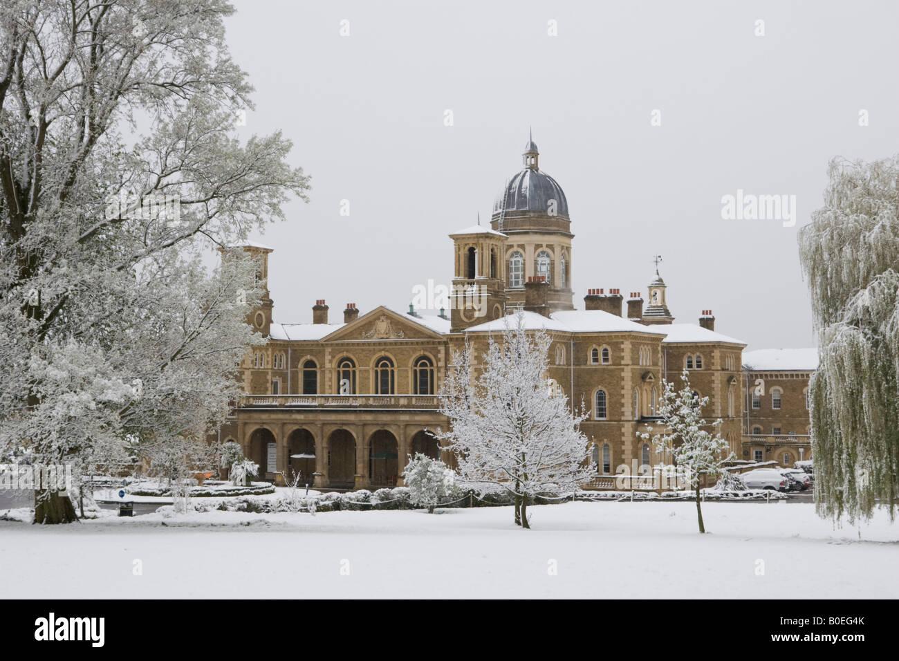 Ingresso principale Middlesex County Asylum, Princess Park Manor, Londra, Regno Unito. Foto Stock