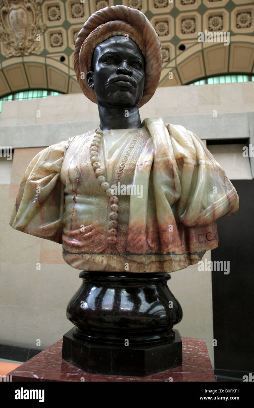 Inquadratura ravvicinata di un uomo nero da Soudan, un bronzo,Onyx e scultura in marmo da Charles Cordier Foto Stock