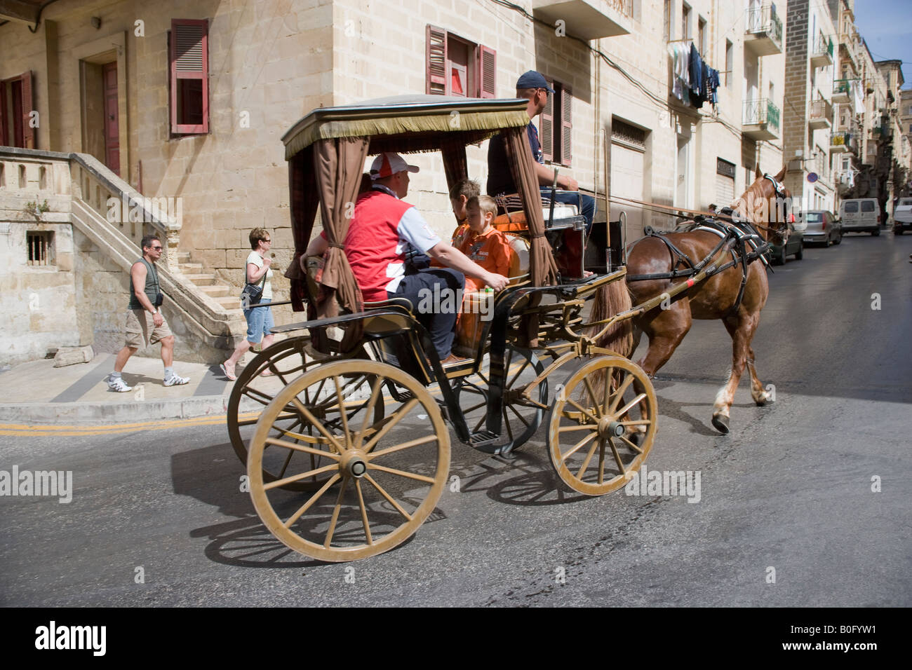 Cavallo e Carrozza Valletta Malta Foto Stock