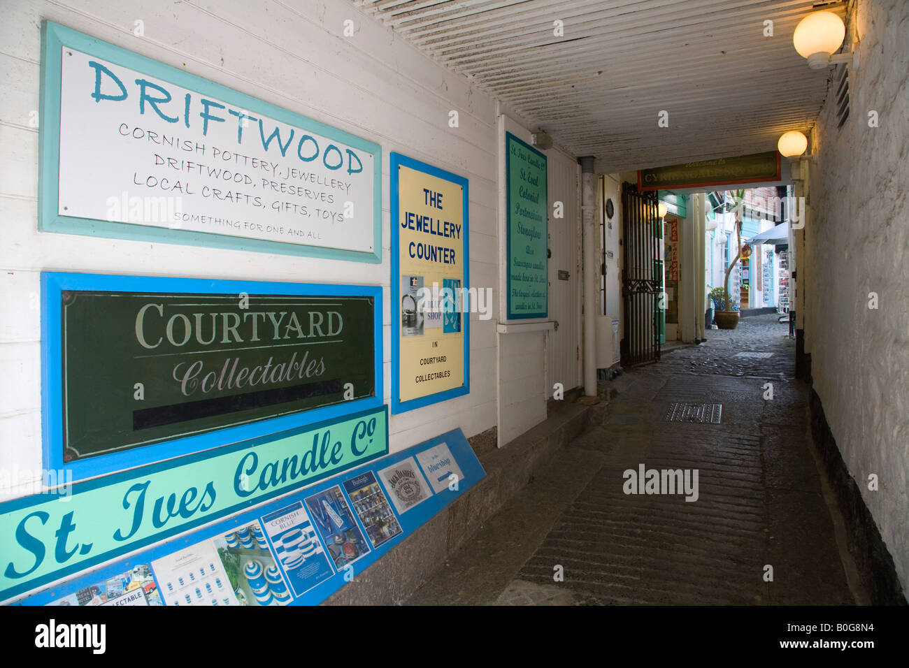 Shop segni St ives cornwall Foto Stock