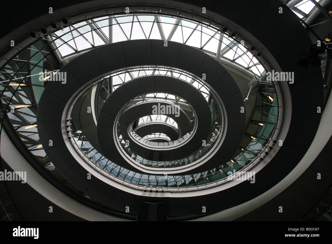 La figura mostra l'interno della City Hall di Londra Foto Stock