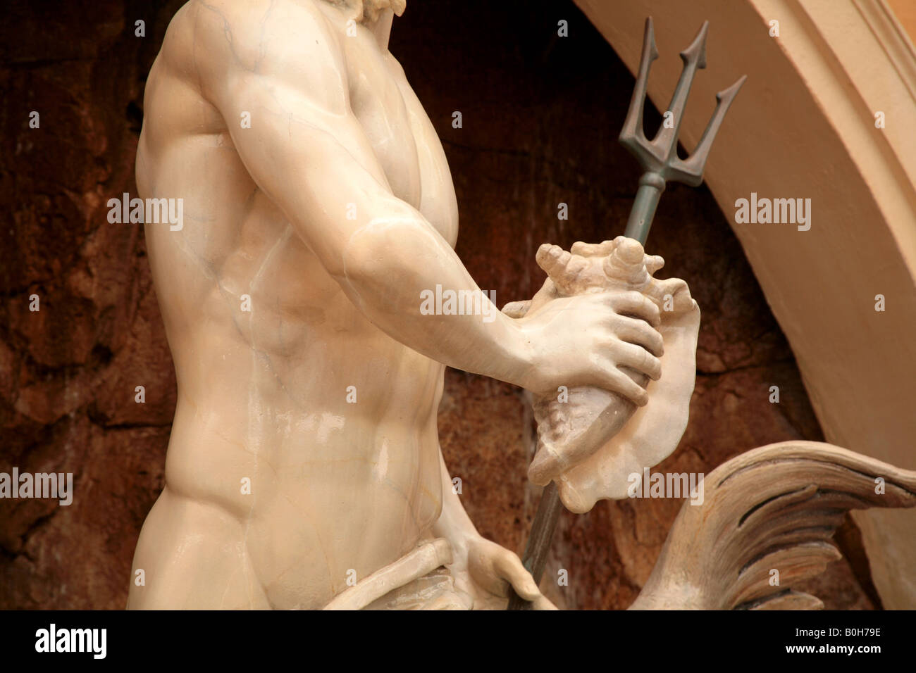 Italia a Epcot s World Showcase statua di Nettuno. Per solo uso editoriale Foto Stock